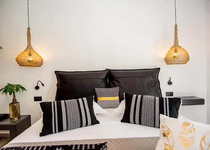 A & B Minimal Suite Ιι With Sea View In Argostoli